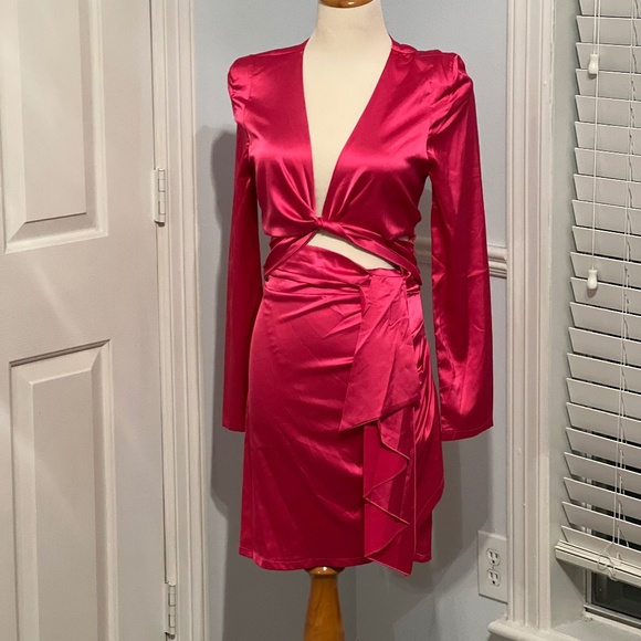 Boutique Silk Barbie Pink Dress - Picture 3 of 5